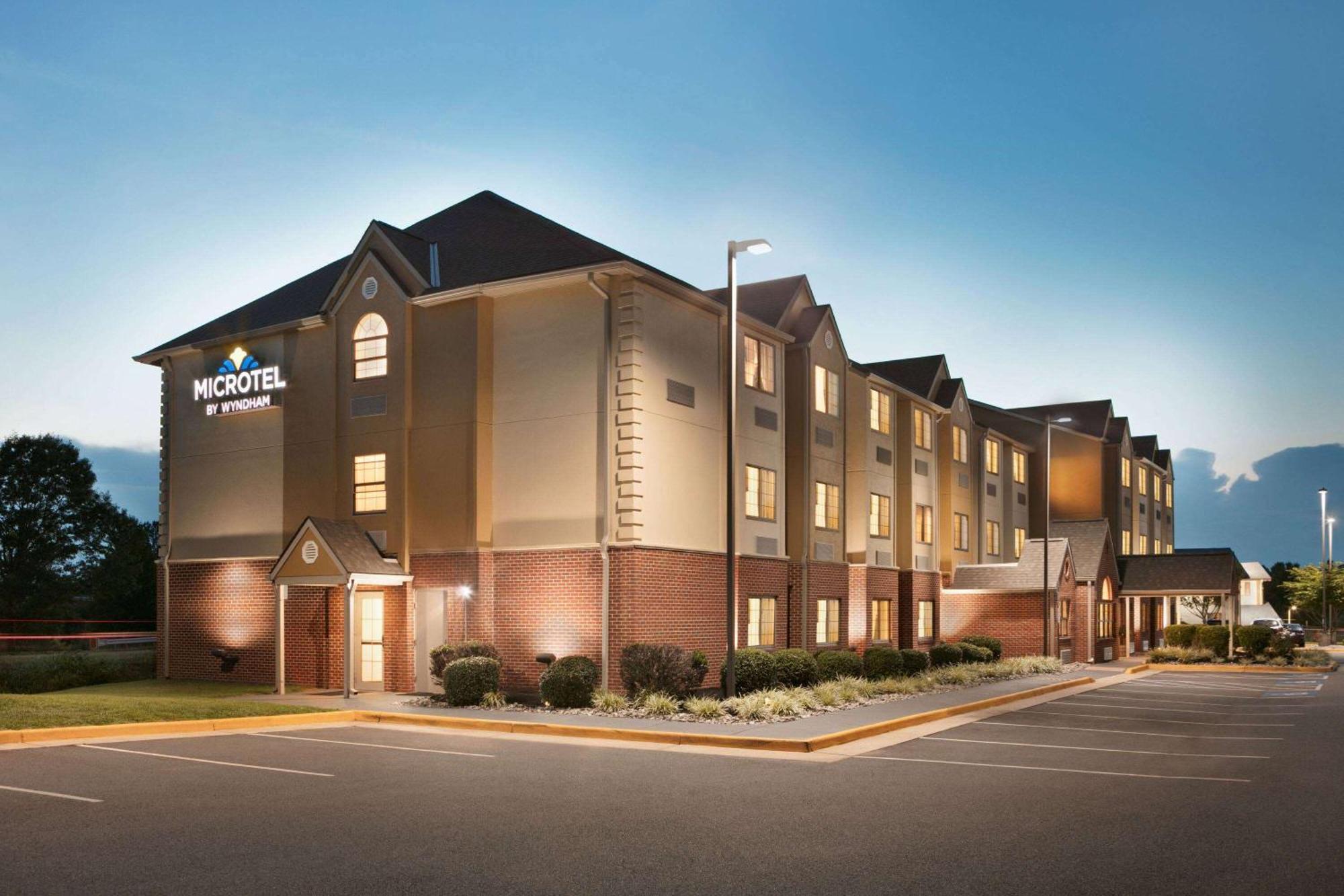 Microtel Inn & Suites By Wyndham Culpeper Exterior photo